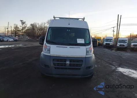 2018 Ram Promaster 2500 High Roof 159 Wb z USA, uszkodzony, nr VIN 3C6TRVDG7JE105321